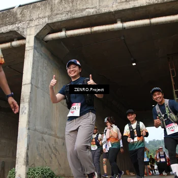 Runner Photo 8887990