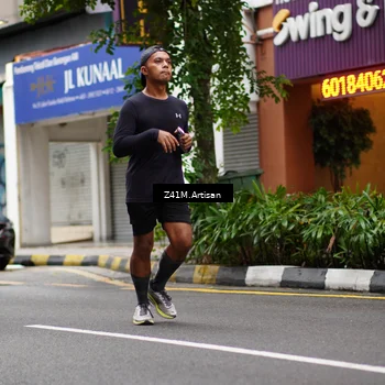 Runner Photo 8888002