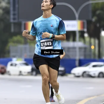Runner Photo 8888013