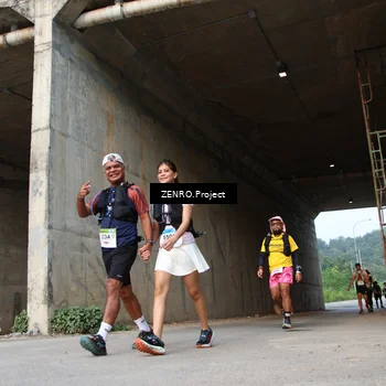Runner Photo 8888015