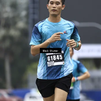 Runner Photo 8888025