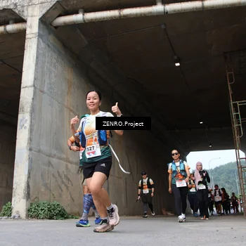 Runner Photo 8888075