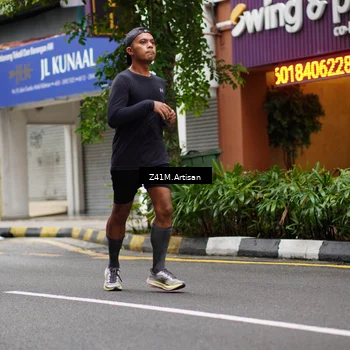 Runner Photo 8888084