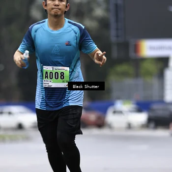 Runner Photo 8888140