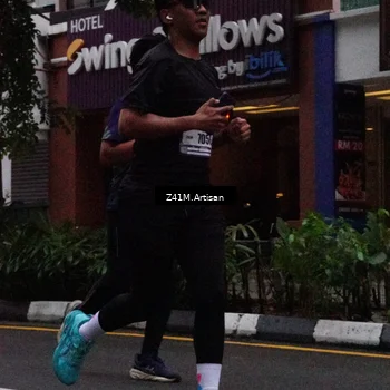 Runner Photo 8888144