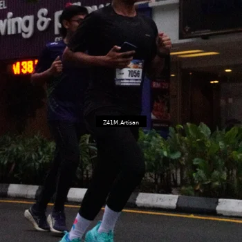 Runner Photo 8888154