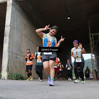 Runner Photo 8888174