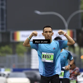 Runner Photo 8888187