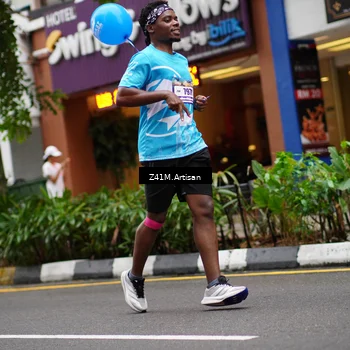 Runner Photo 8888209