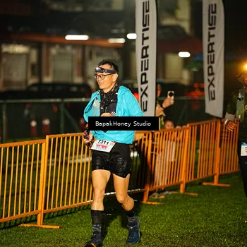 Runner Photo 8888210