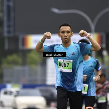Runner Photo 8888212