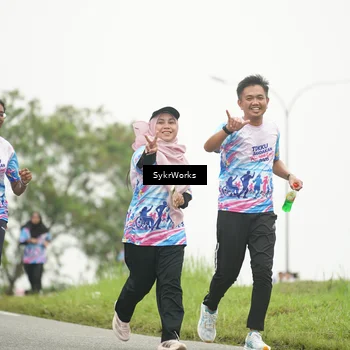 Runner Photo 8888216