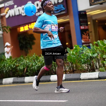 Runner Photo 8888217