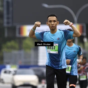 Runner Photo 8888221