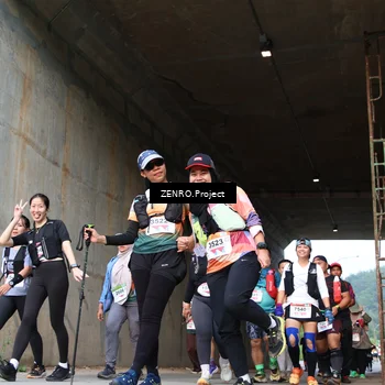 Runner Photo 8888244