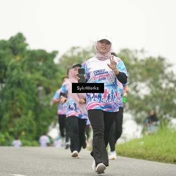Runner Photo 8888246