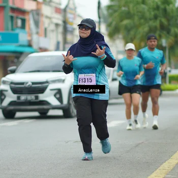 Runner Photo 8888289