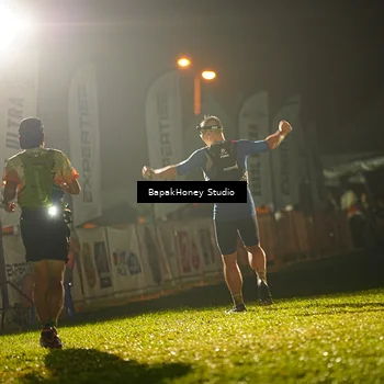 Runner Photo 8888304