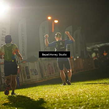 Runner Photo 8888317