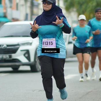 Runner Photo 8888324