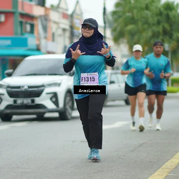 Runner Photo 8888329