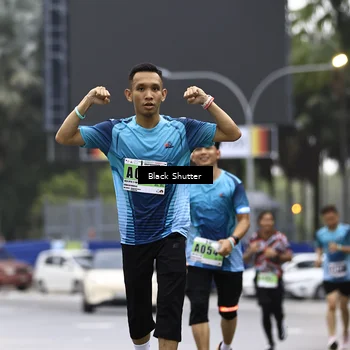 Runner Photo 8888341