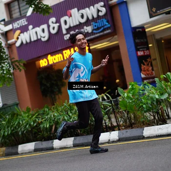 Runner Photo 8888359