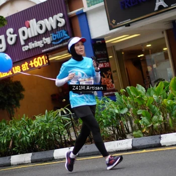 Runner Photo 8888410