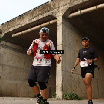Runner Photo 8888475
