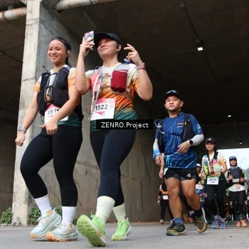 Runner Photo 8888529