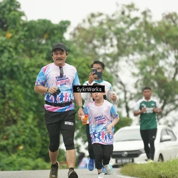 Runner Photo 8888533