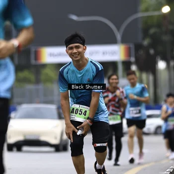 Runner Photo 8888536