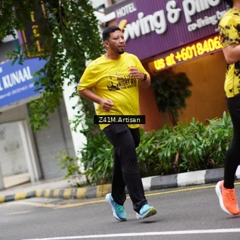 Runner Photo 8888541