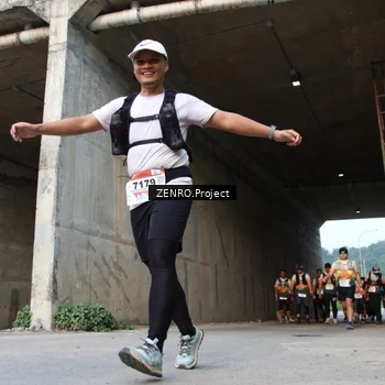 Runner Photo 8888558