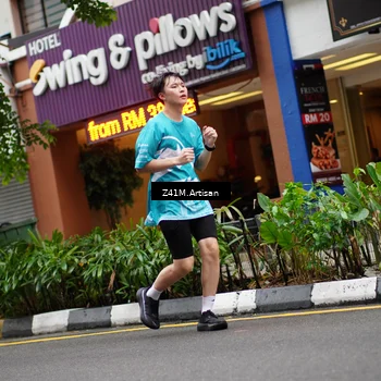 Runner Photo 8888585