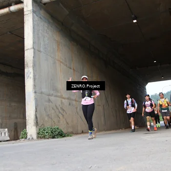 Runner Photo 8888635