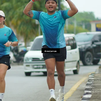 Runner Photo 8888647