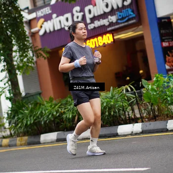 Runner Photo 8888649