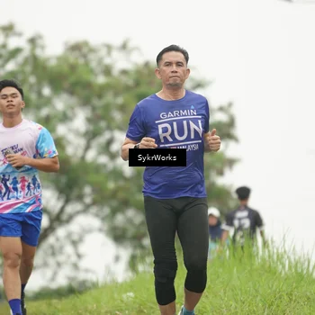 Runner Photo 8888668