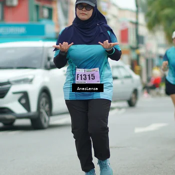 Runner Photo 8888669
