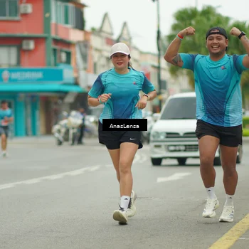 Runner Photo 8888690