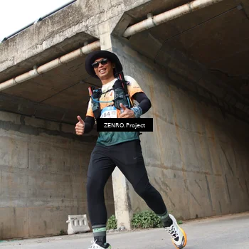 Runner Photo 8888704