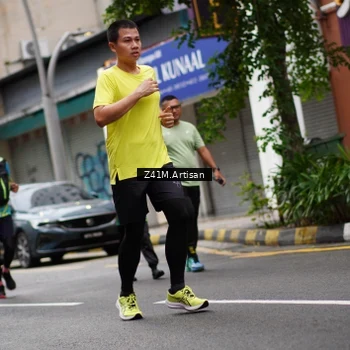 Runner Photo 8888744