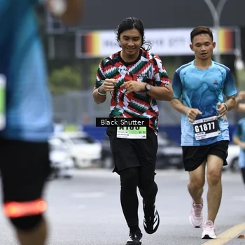 Runner Photo 8888762
