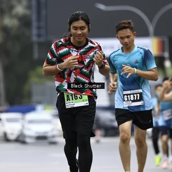 Runner Photo 8888809