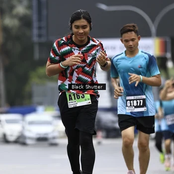 Runner Photo 8888813