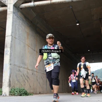 Runner Photo 8888828