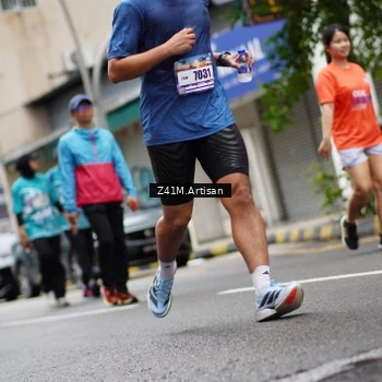 Runner Photo 8888829