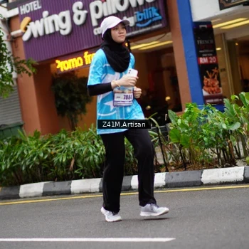 Runner Photo 8888849