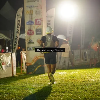 Runner Photo 8888864